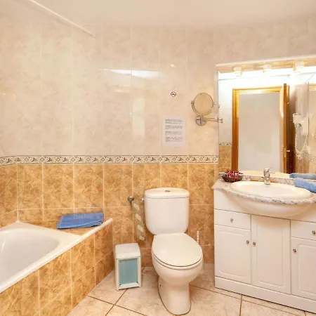 Palmiers I-3 By Interhome Apartment
